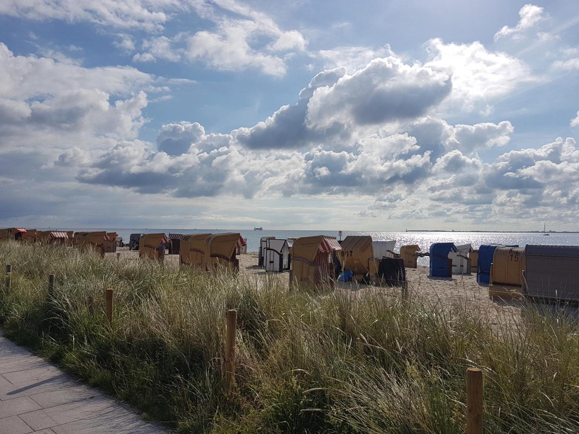 Strande, Fast Am Strand Exterior foto